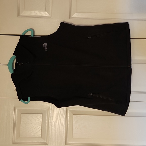 The North Face Jackets & Coats North Face Hooded Vest Womens Size